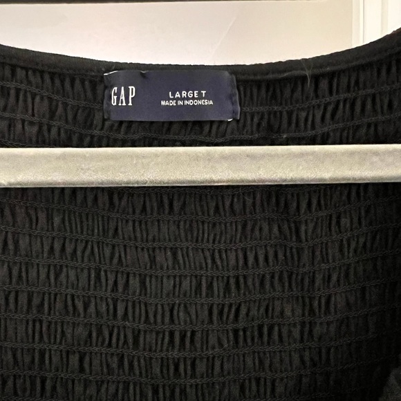 Gap Featherweight Smocked Button-Front Top - Picture 2 of 4